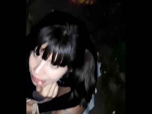❤️ Гудамжинд чихэр авахын тулд бэлэг эрхтэн хавдсан ️ Хөөрхөн порно mn.pornochaturbate.ru ☑